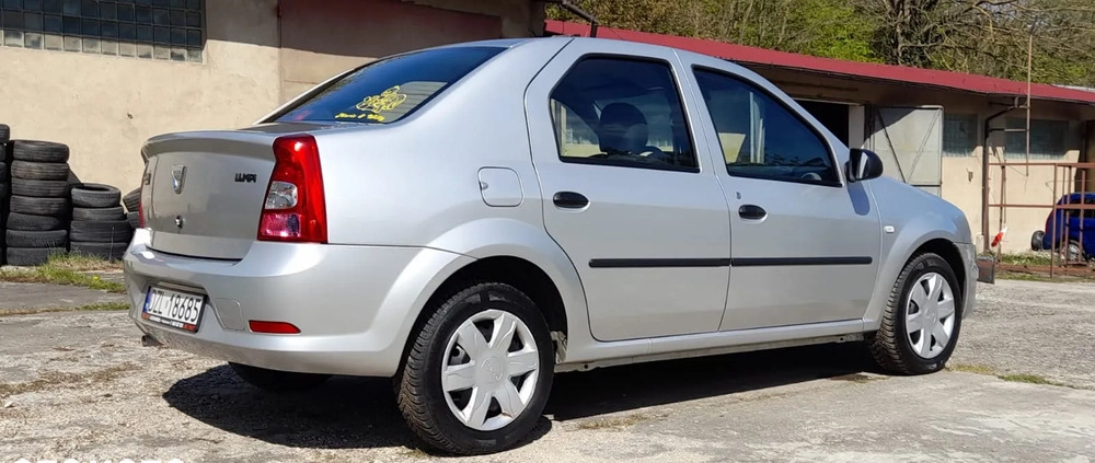 Dacia Logan cena 11999 przebieg: 175600, rok produkcji 2009 z Wojcieszów małe 137